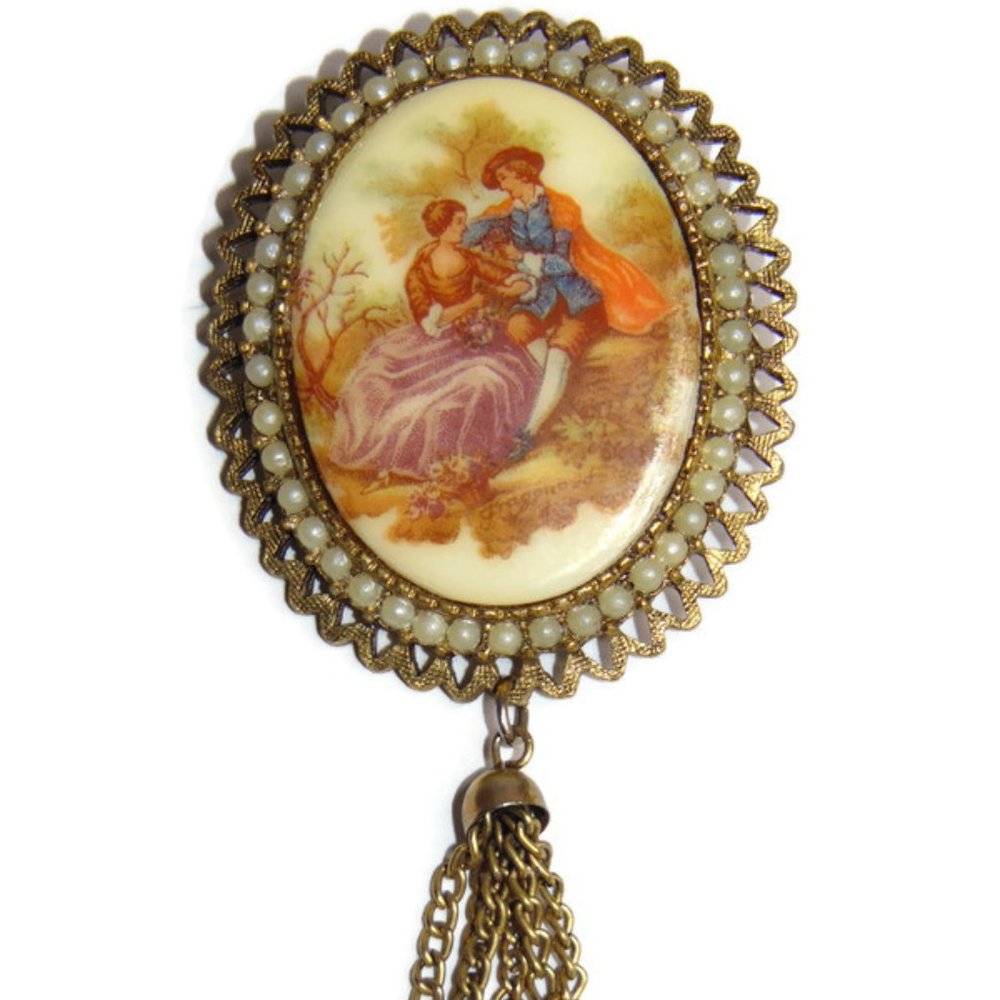 Vintage Signed West Germany Fragonard Courting Couple Brooch Pin Tassel Pearl